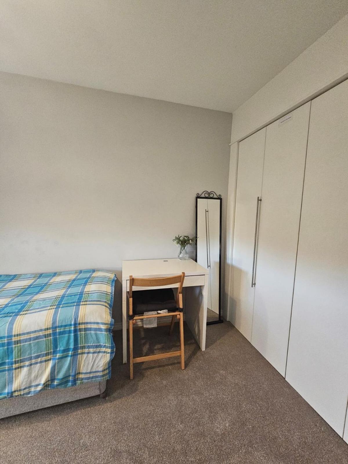 The Park View, 2 Bedroom House เคิร์กคาลดี ภายนอก รูปภาพ