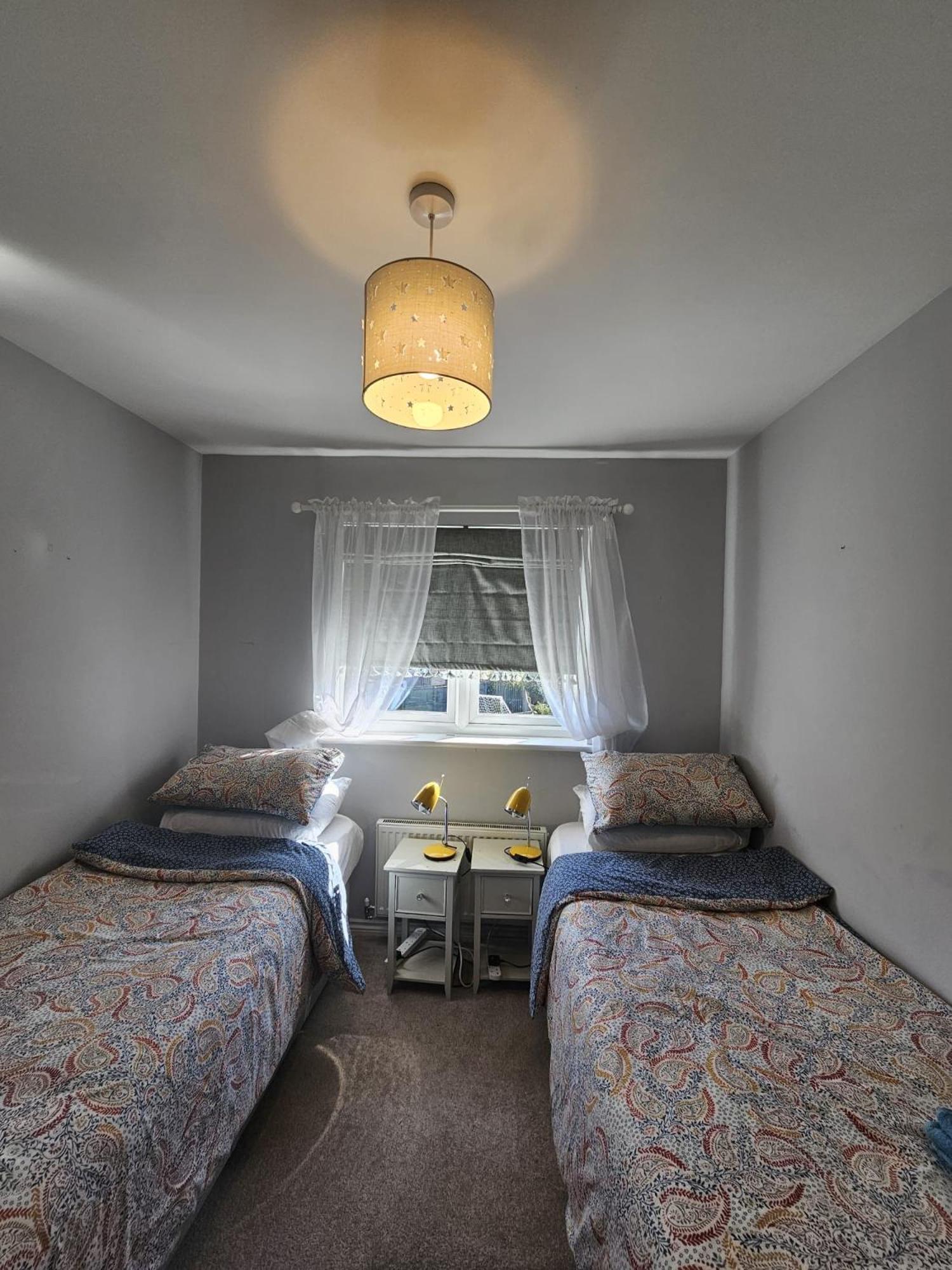 The Park View, 2 Bedroom House เคิร์กคาลดี ภายนอก รูปภาพ